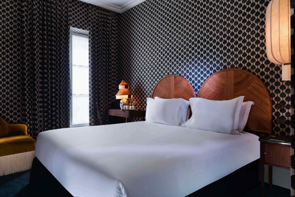 paris hotel