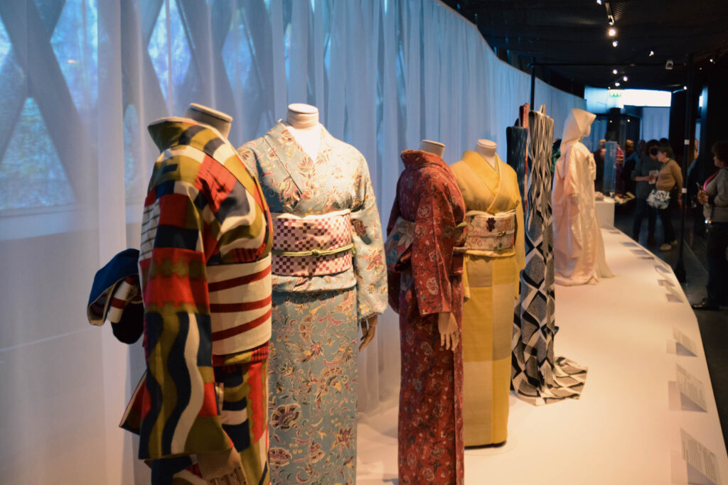 Kimono. Japan's identity. Iconic fashion item | IN Places city guide
