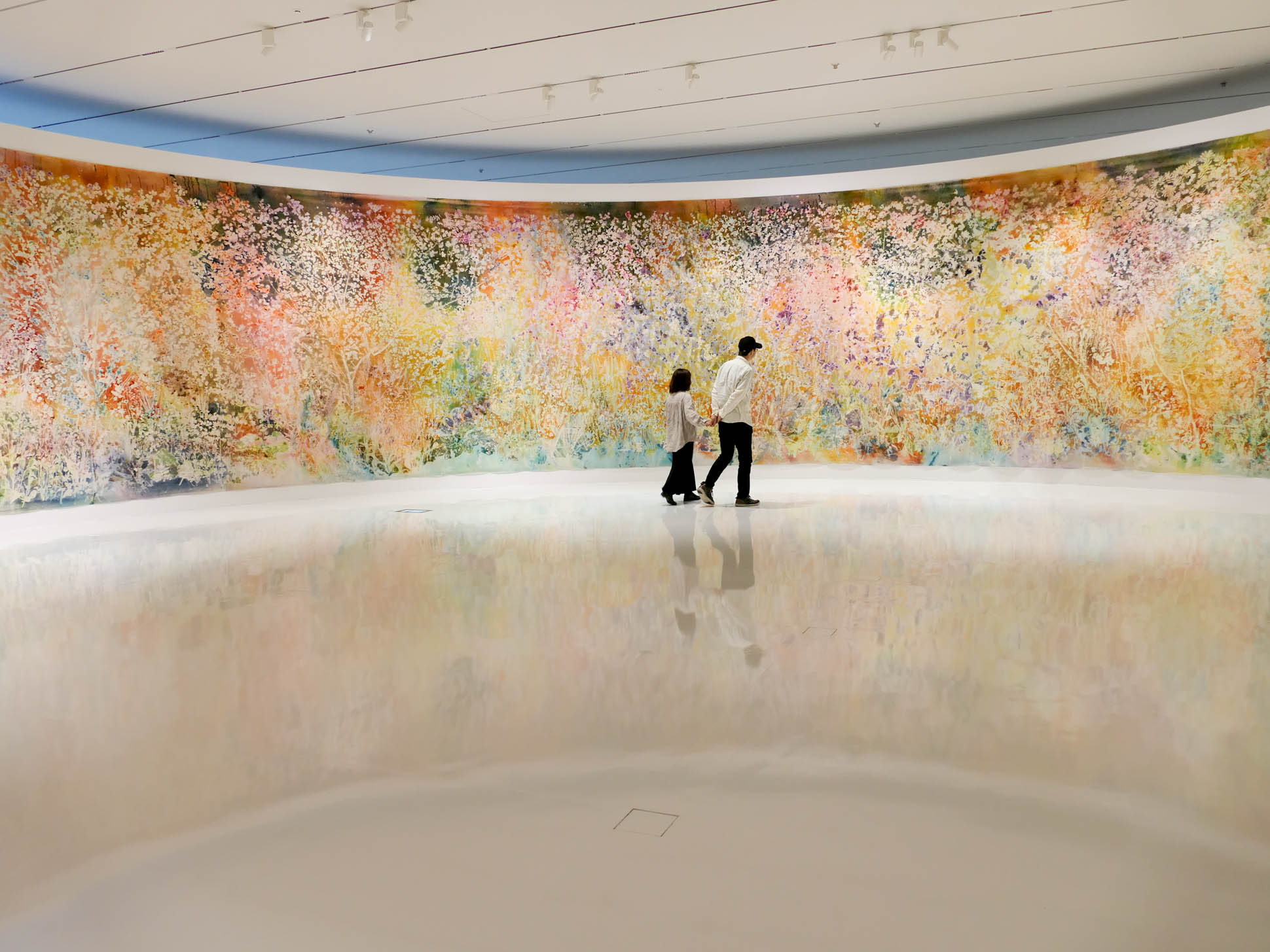 Sam Falls. Spring to Fall 1 Sam Falls