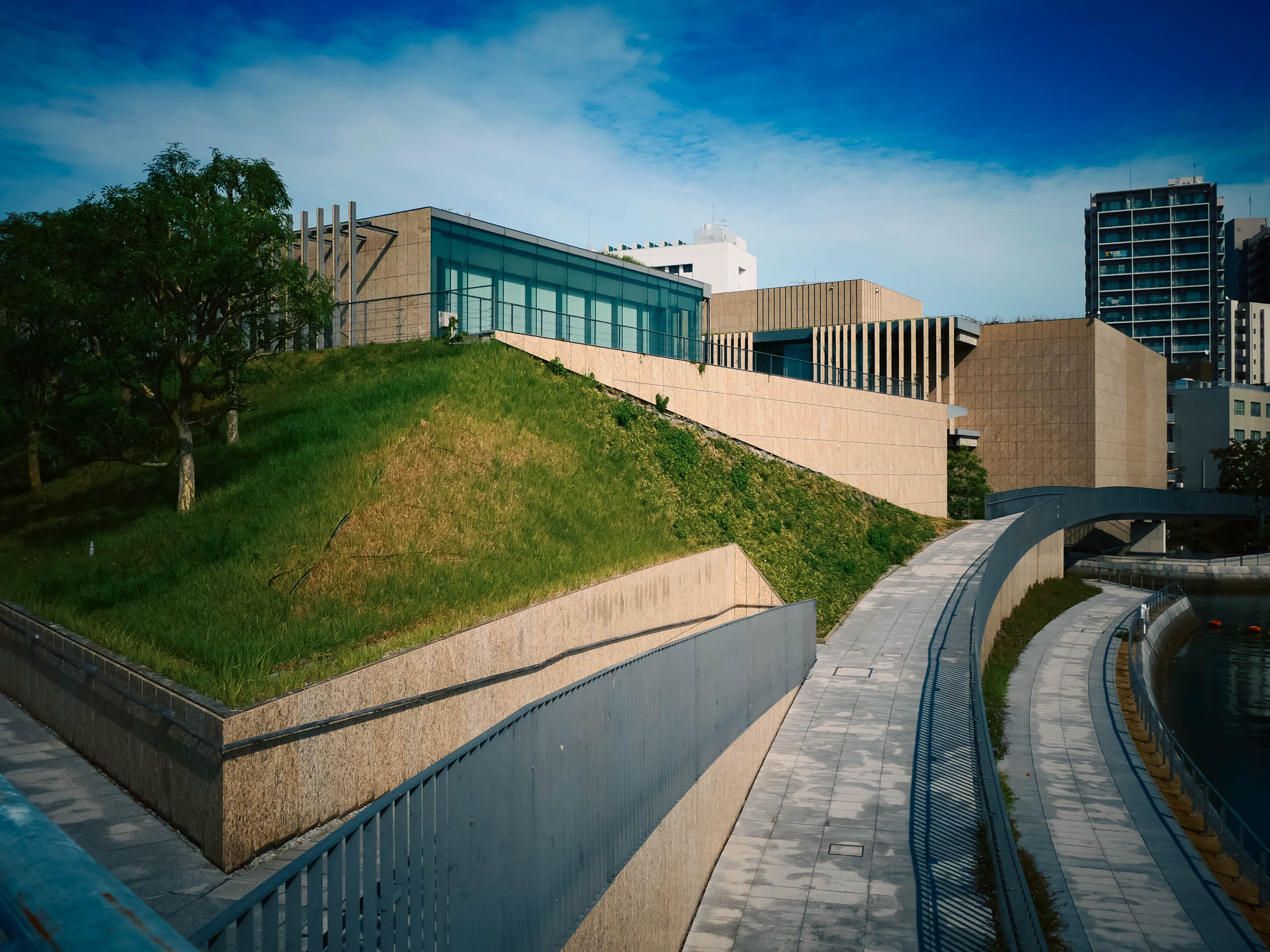 Nagasaki Prefectural Art Museum