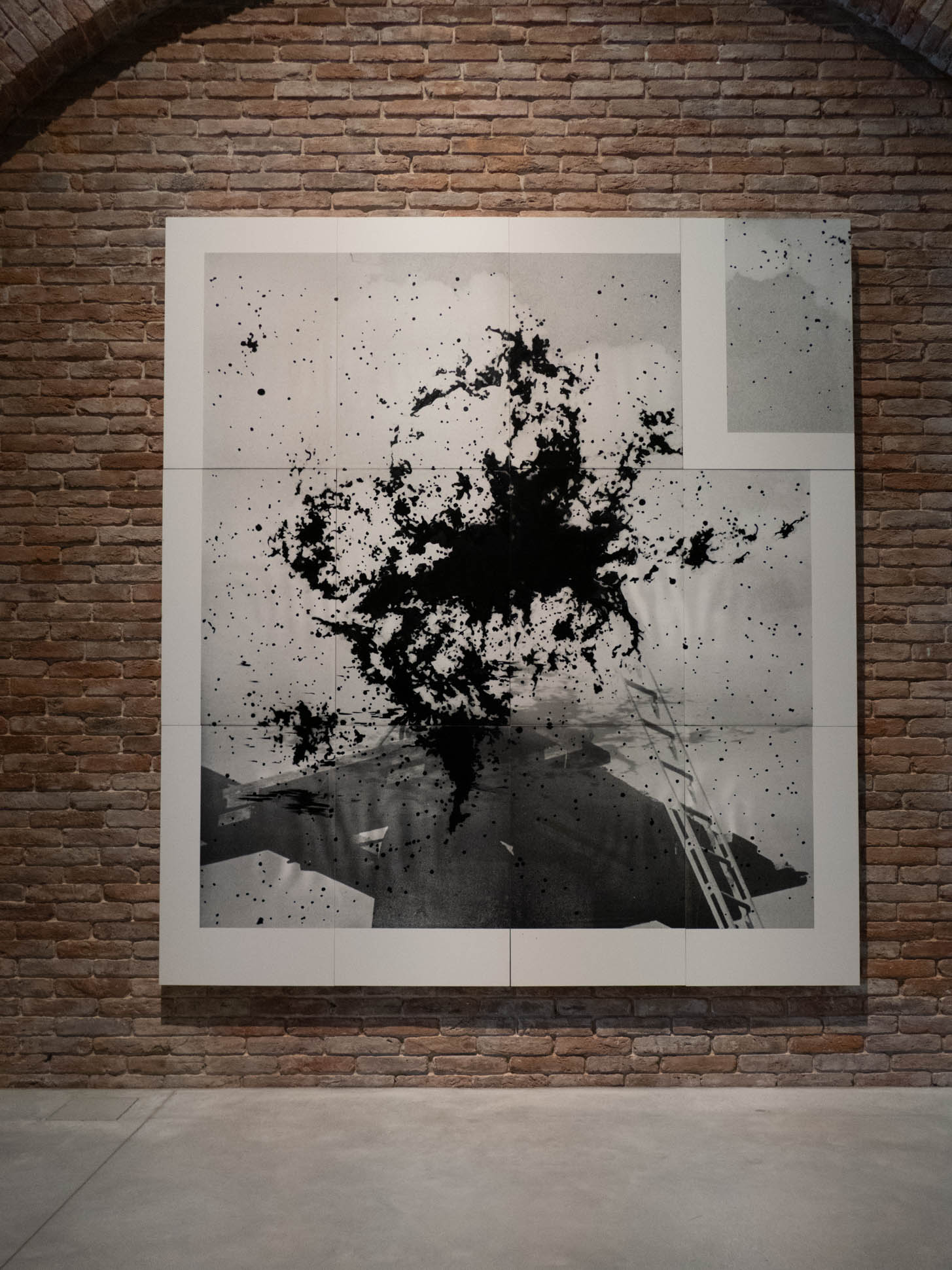 Lorna Simpson