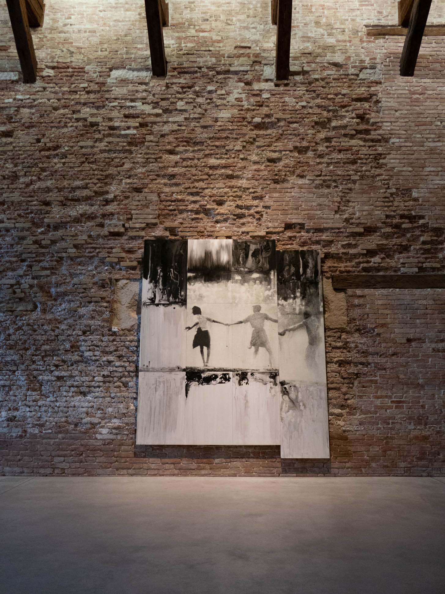 Lorna Simpson